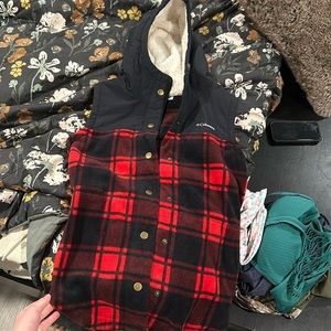 Columbia Vest